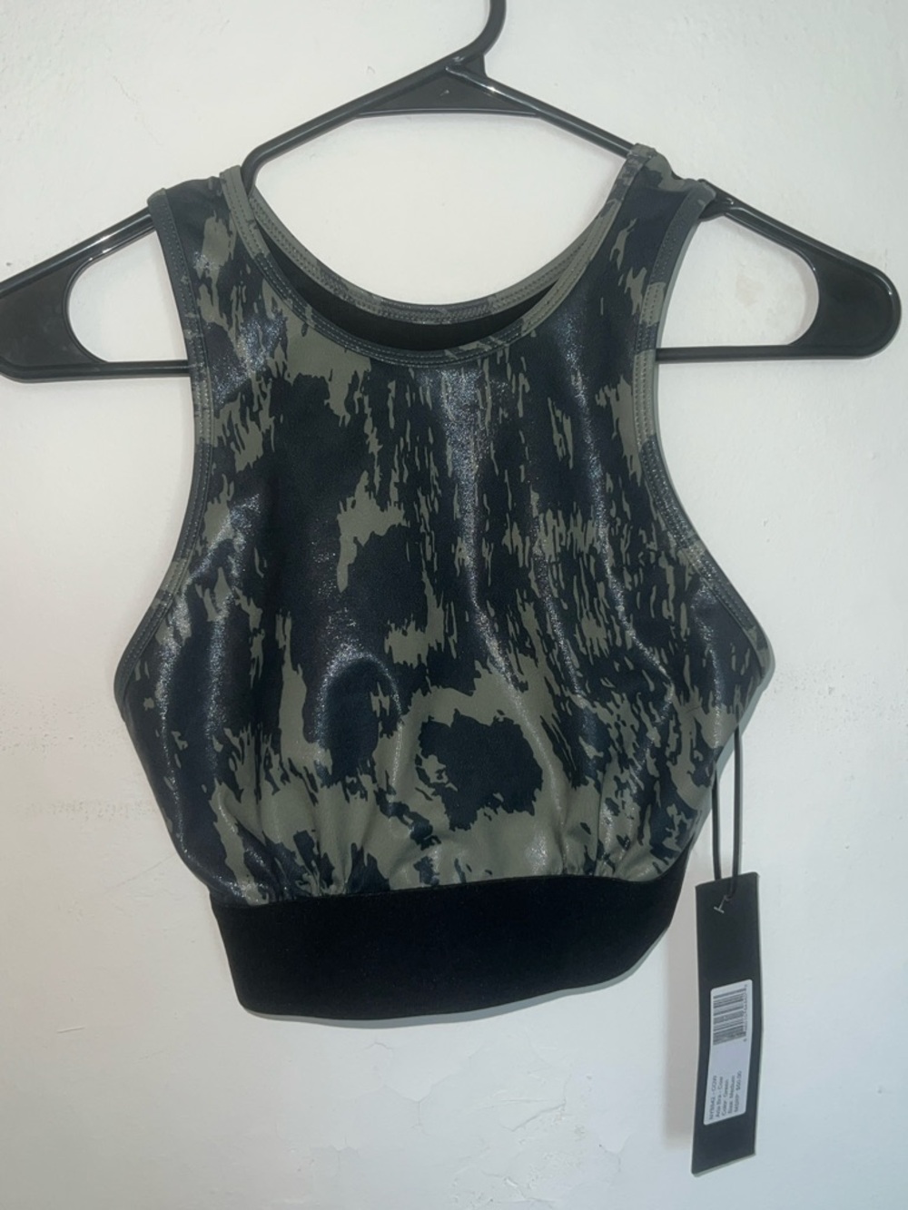 Women’s Olive Green Camo Noli Yoga top